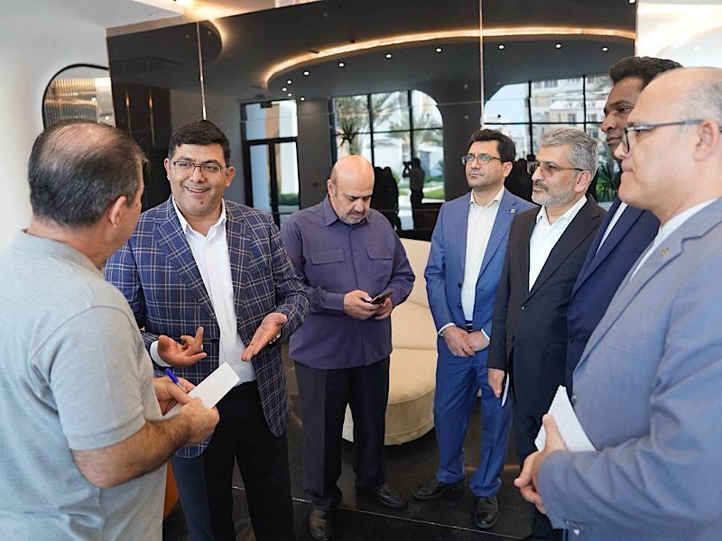 بازدید مدیران ارشد بانک مسکن از پروژه ۱۷۰ واحدی «هسا» کیش